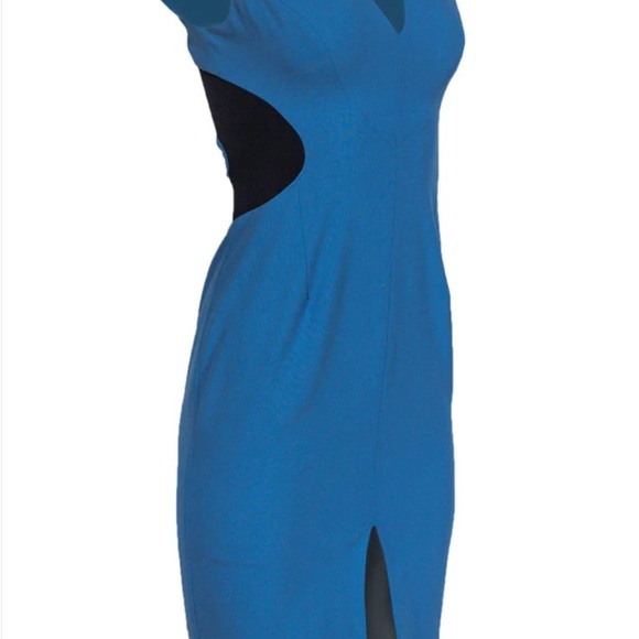 Black Halo - Blue Sleeveless Pencil Dress w/ Shoulder Pads - Picture 3 of 3
